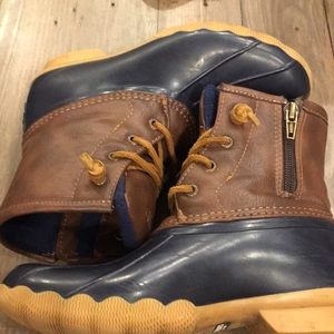 Sperry Kids Saltwater Boot Size 2M